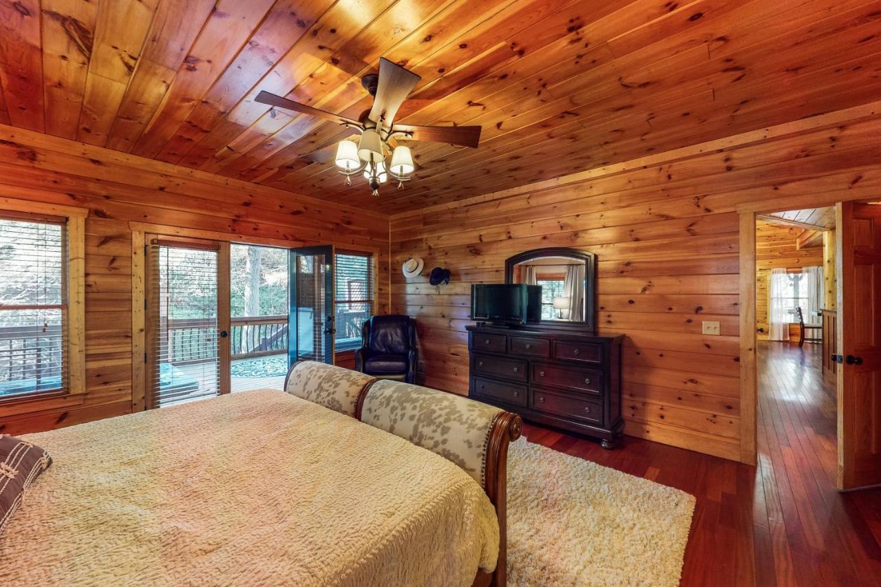 Le Hermitage Ellijay Exterior photo