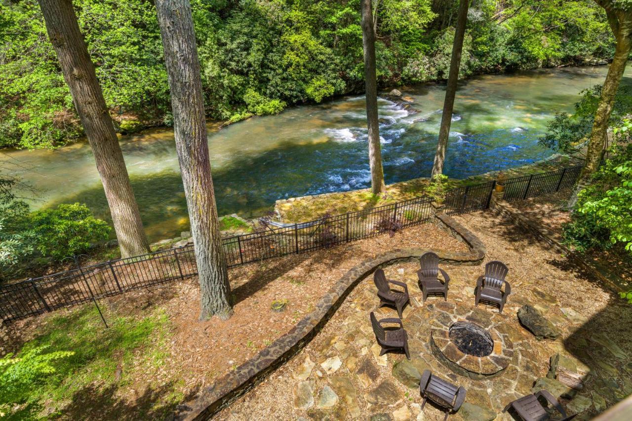 Le Hermitage Ellijay Exterior photo